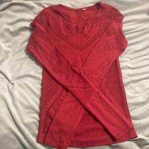 Alo long sleeve yoga top